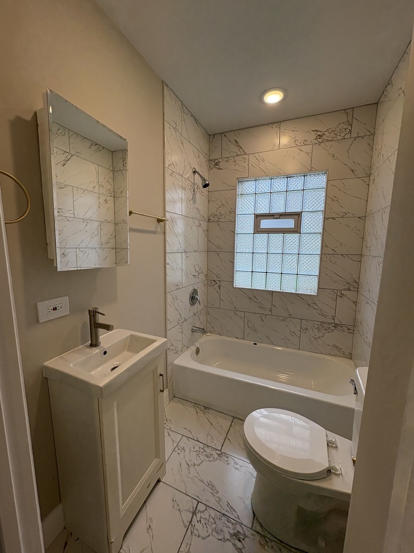 506 Engle Street Property Photo 7