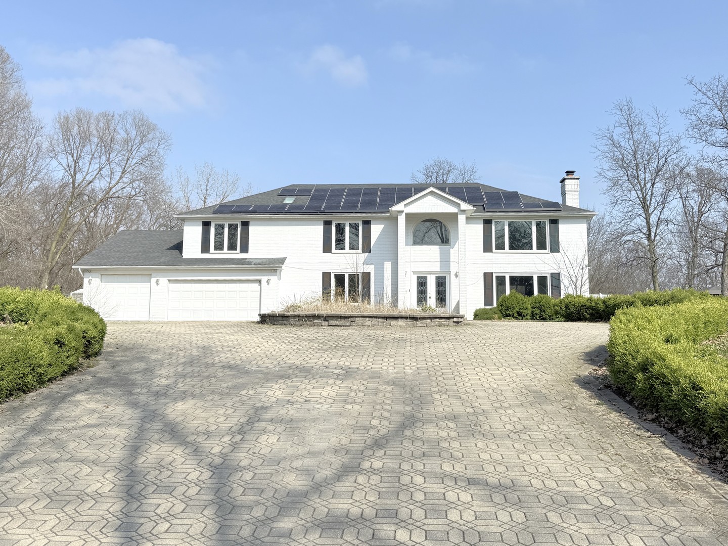 23021 Oakland Drive Property Photo 1