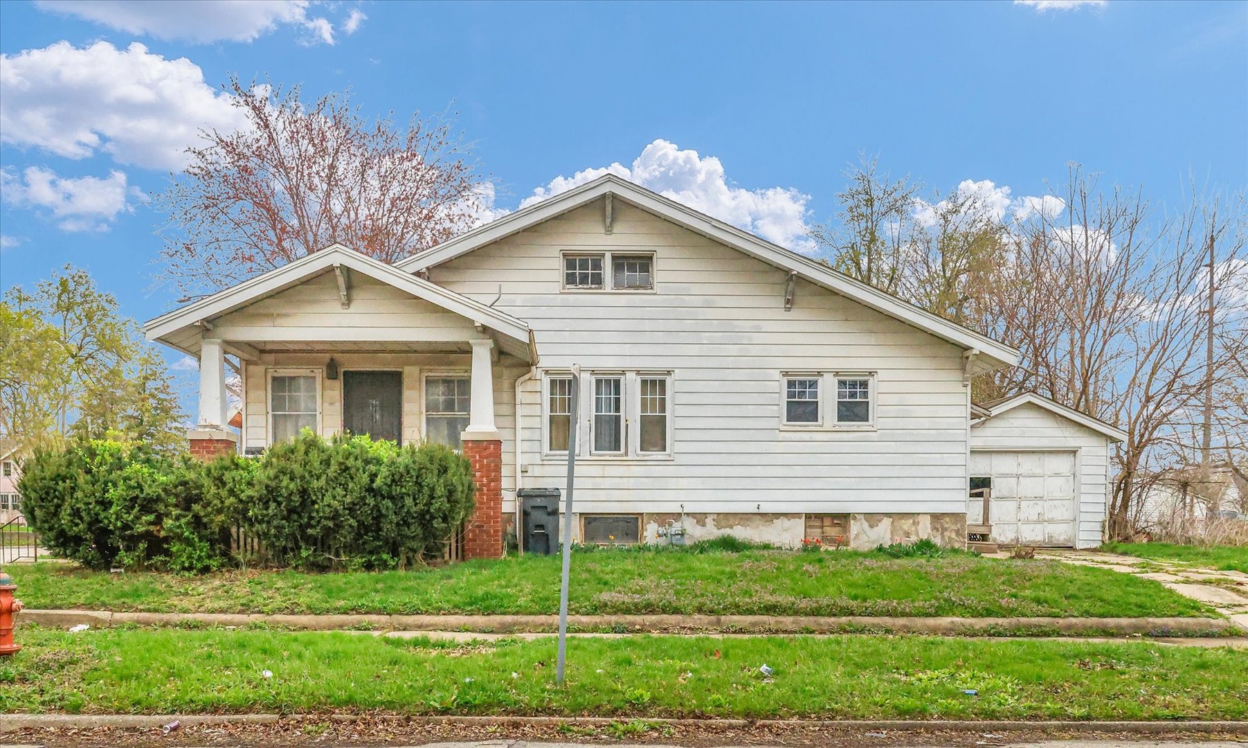 1504 N Monroe Street Property Photo 2