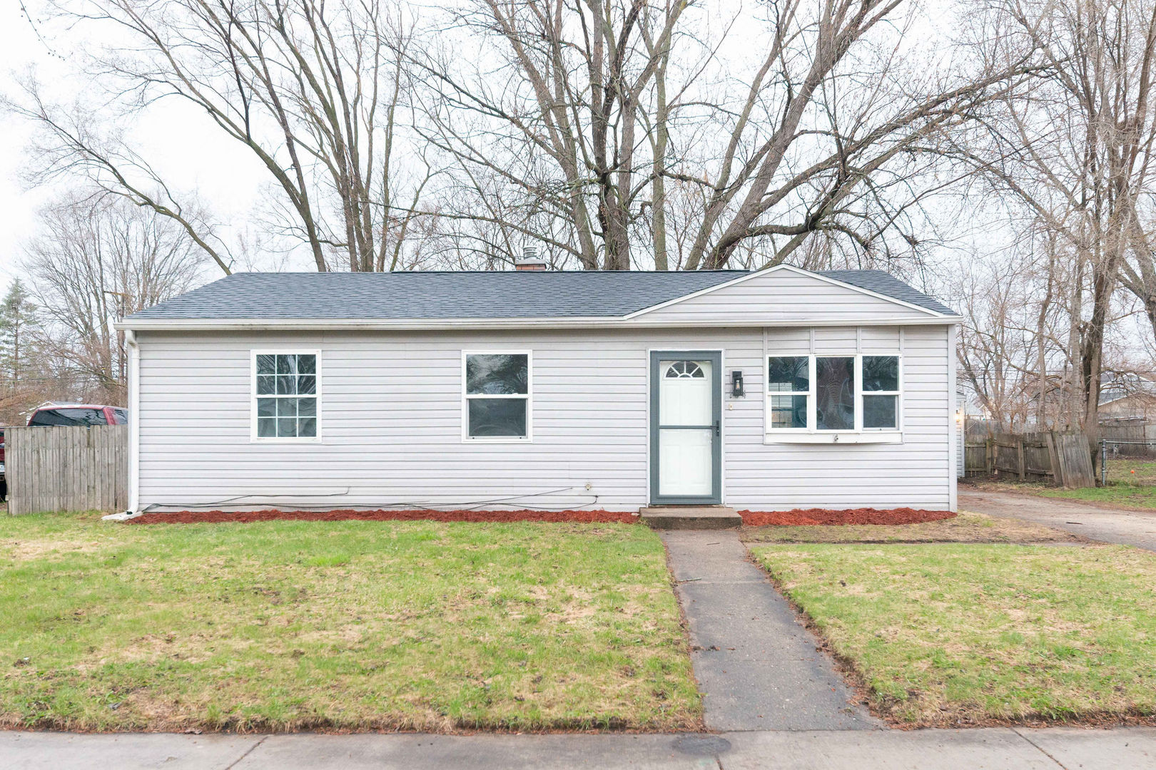 104 Gilbert Terrace Property Photo