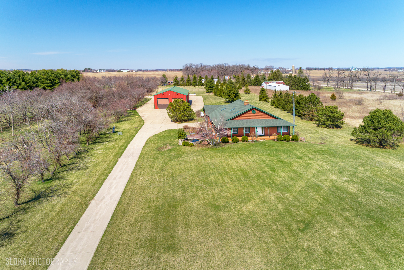 25114 Kishwaukee Valley Road Property Photo