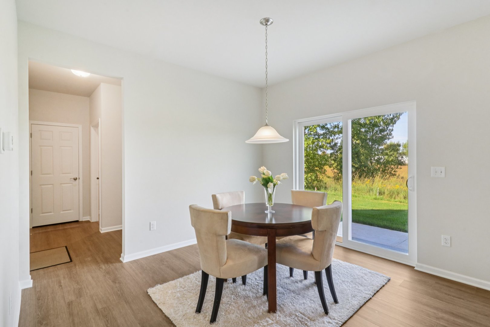 335 N. Aspen Drive Property Photo 11