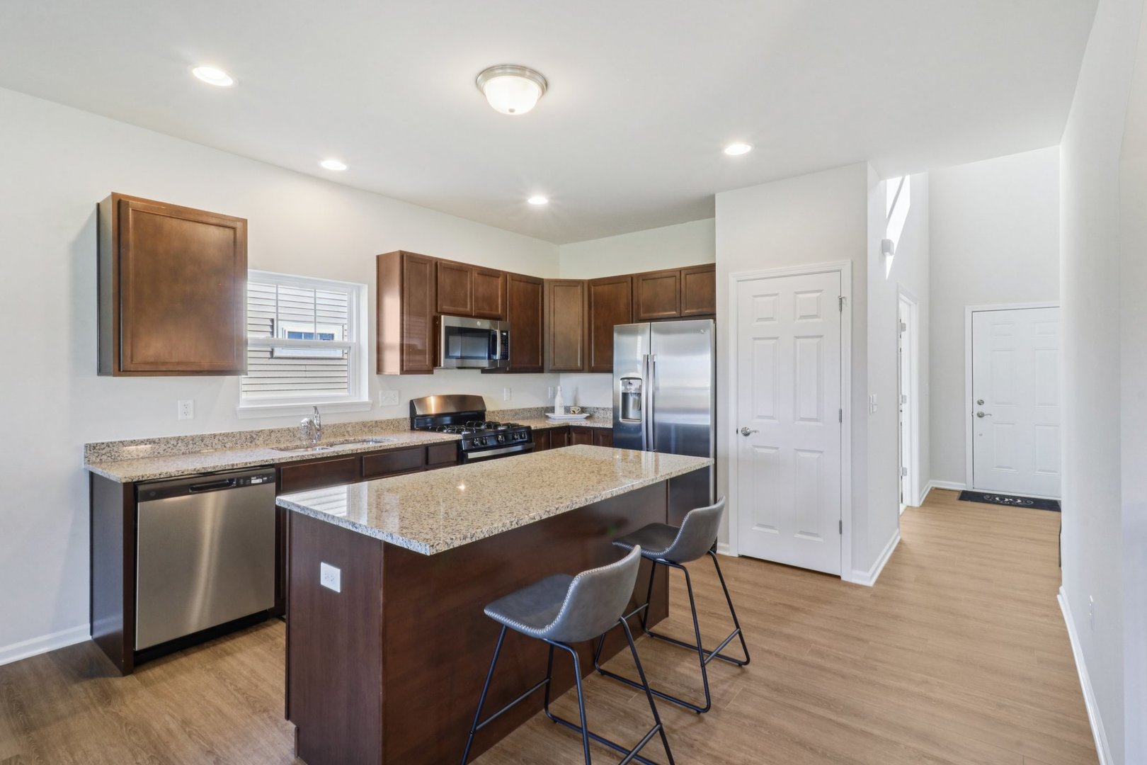 335 N. Aspen Drive Property Photo 13