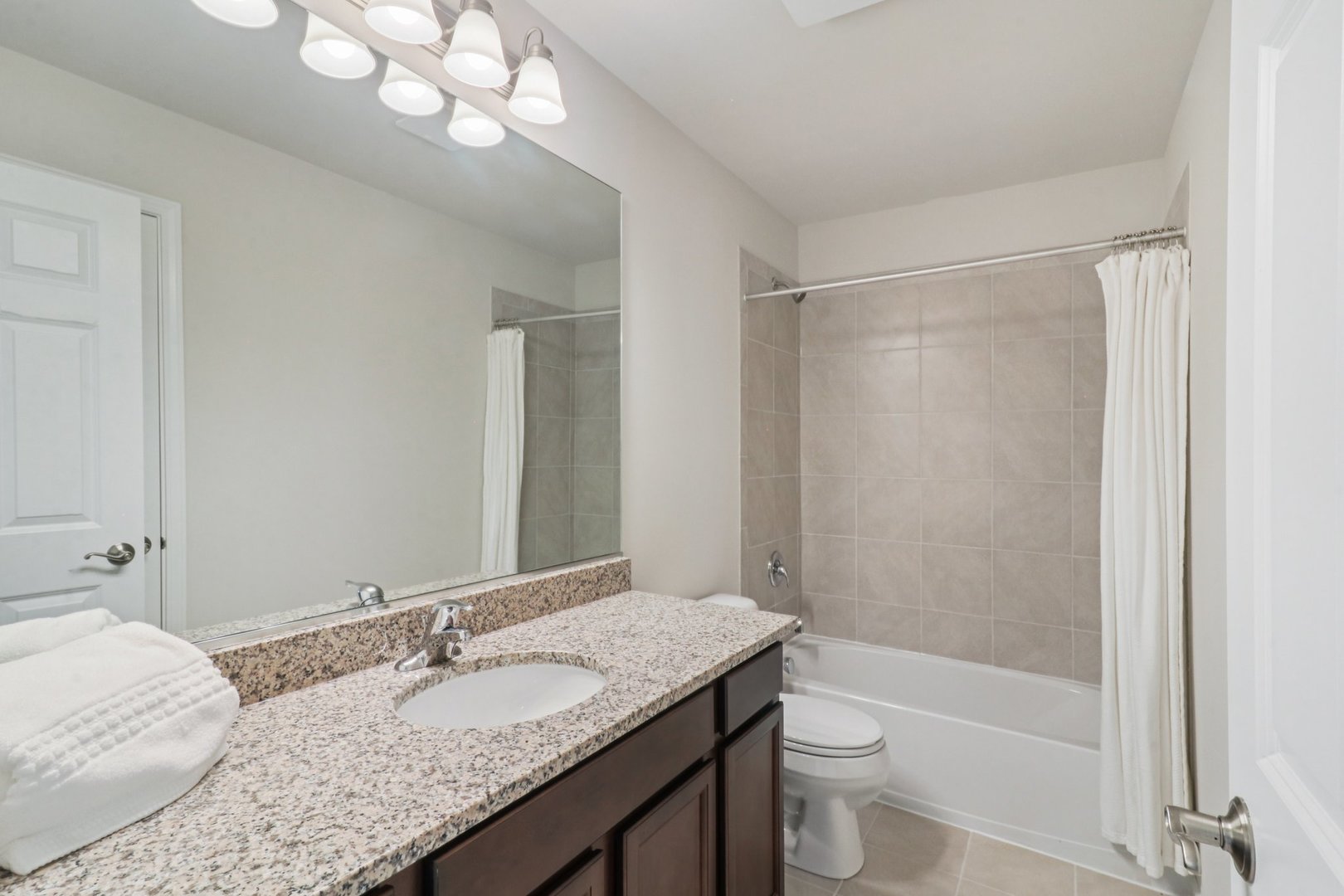 335 N. Aspen Drive Property Photo 25