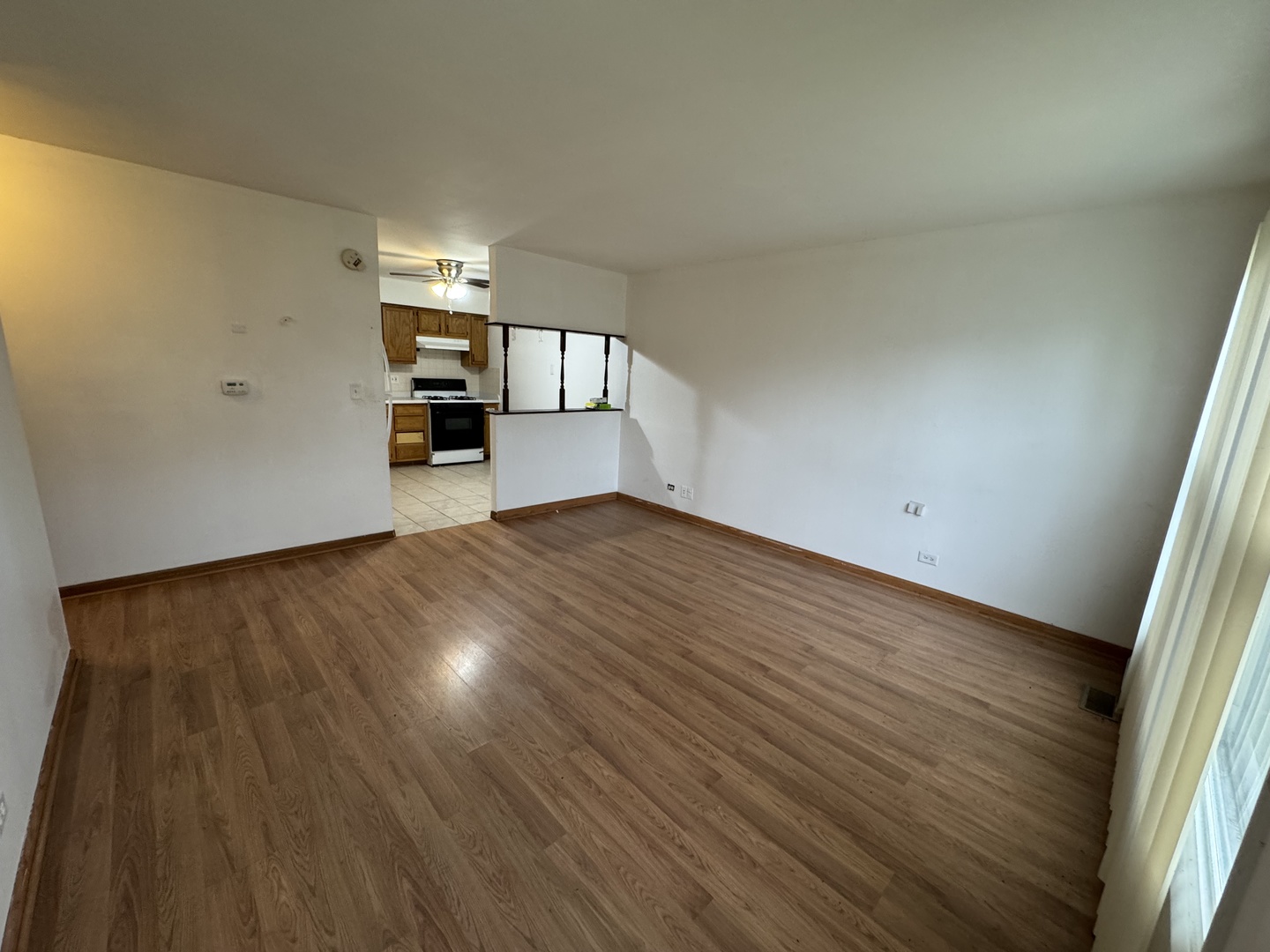 1303 Kingsbury Drive A Property Photo 7