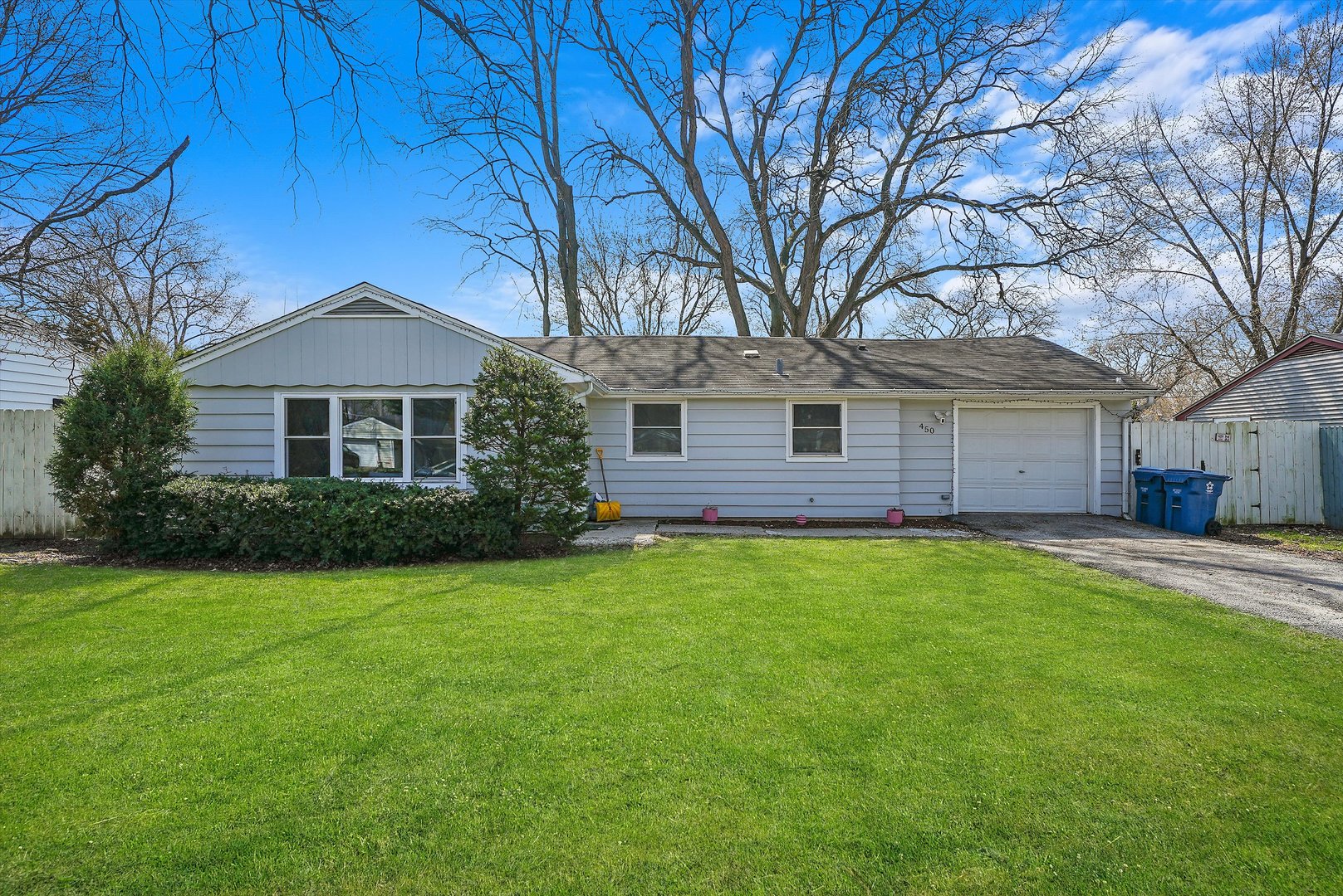 450 California Avenue Property Photo