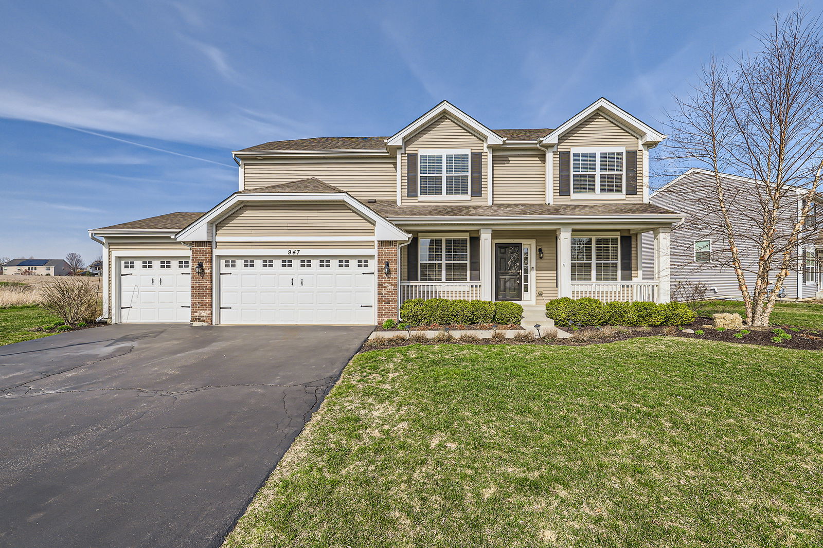 Hampshire High School Real Estate Listings Main Image