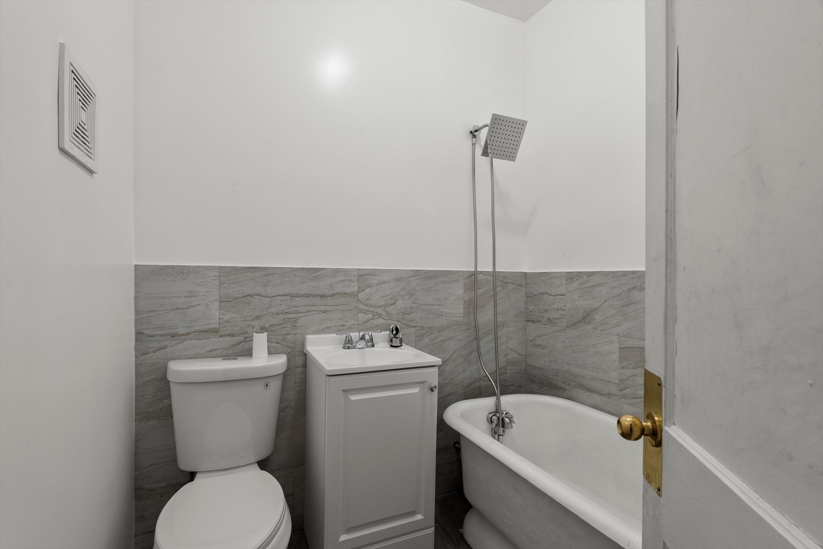 44 156th Street Property Photo 32