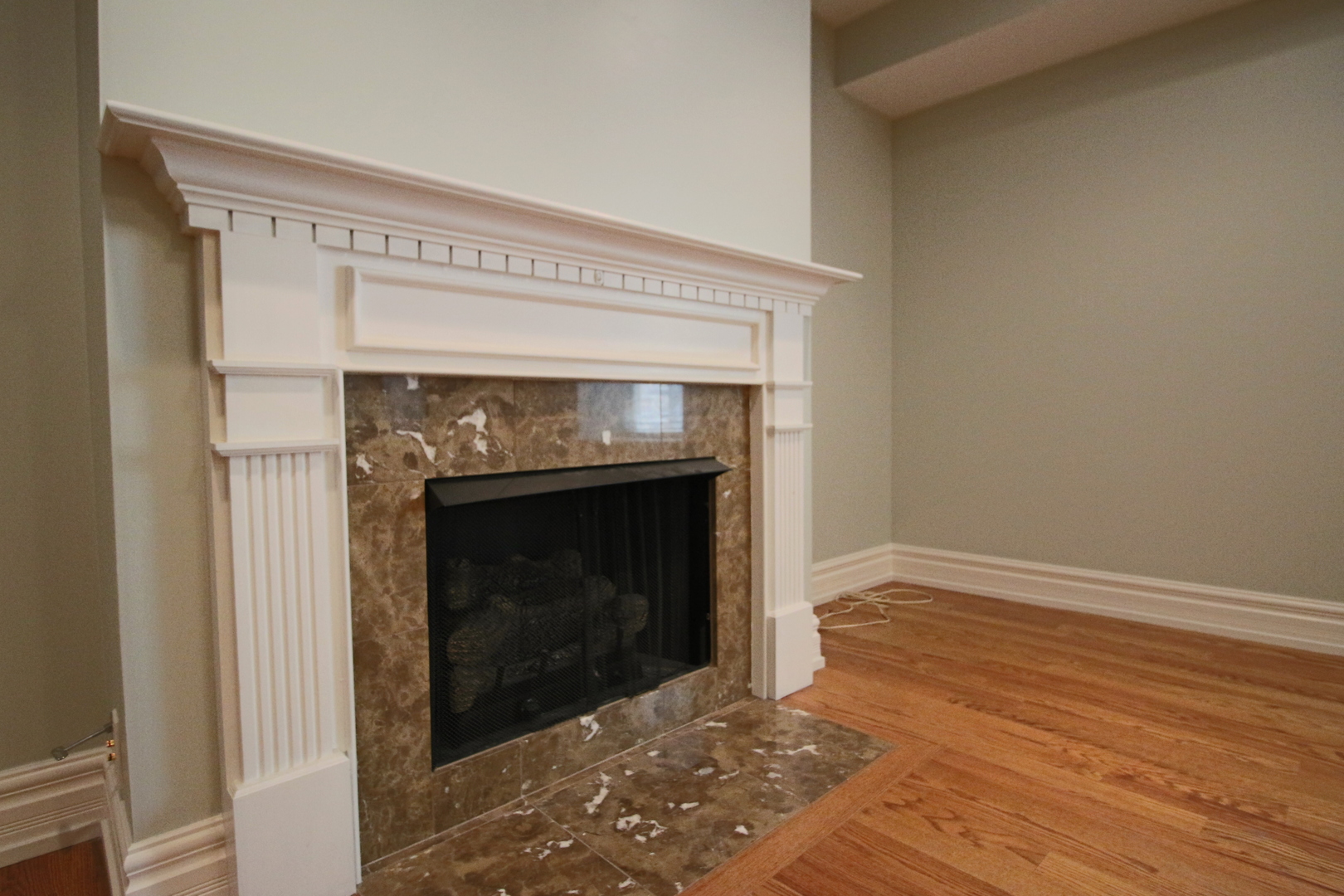 1470 W Carmen Avenue 103 Property Photo 7