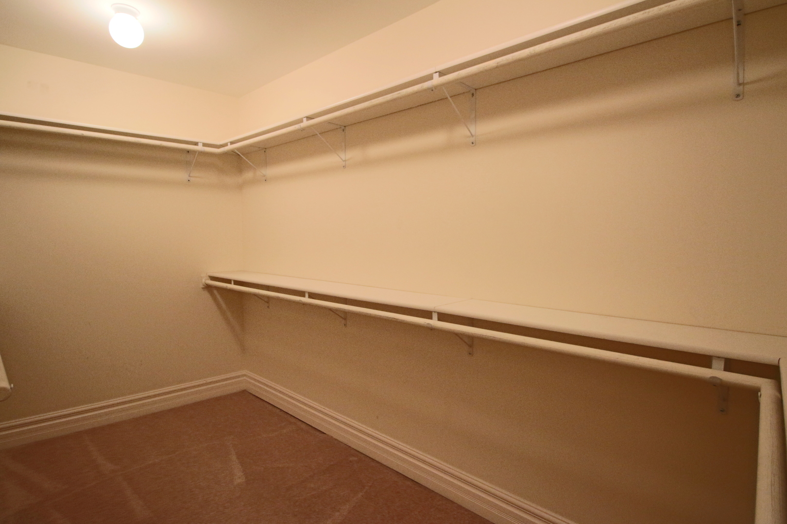 1470 W Carmen Avenue 103 Property Photo 15
