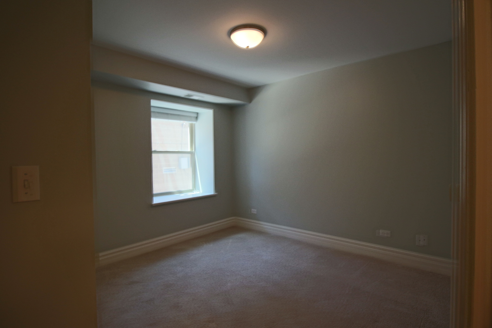 1470 W Carmen Avenue 103 Property Photo 22