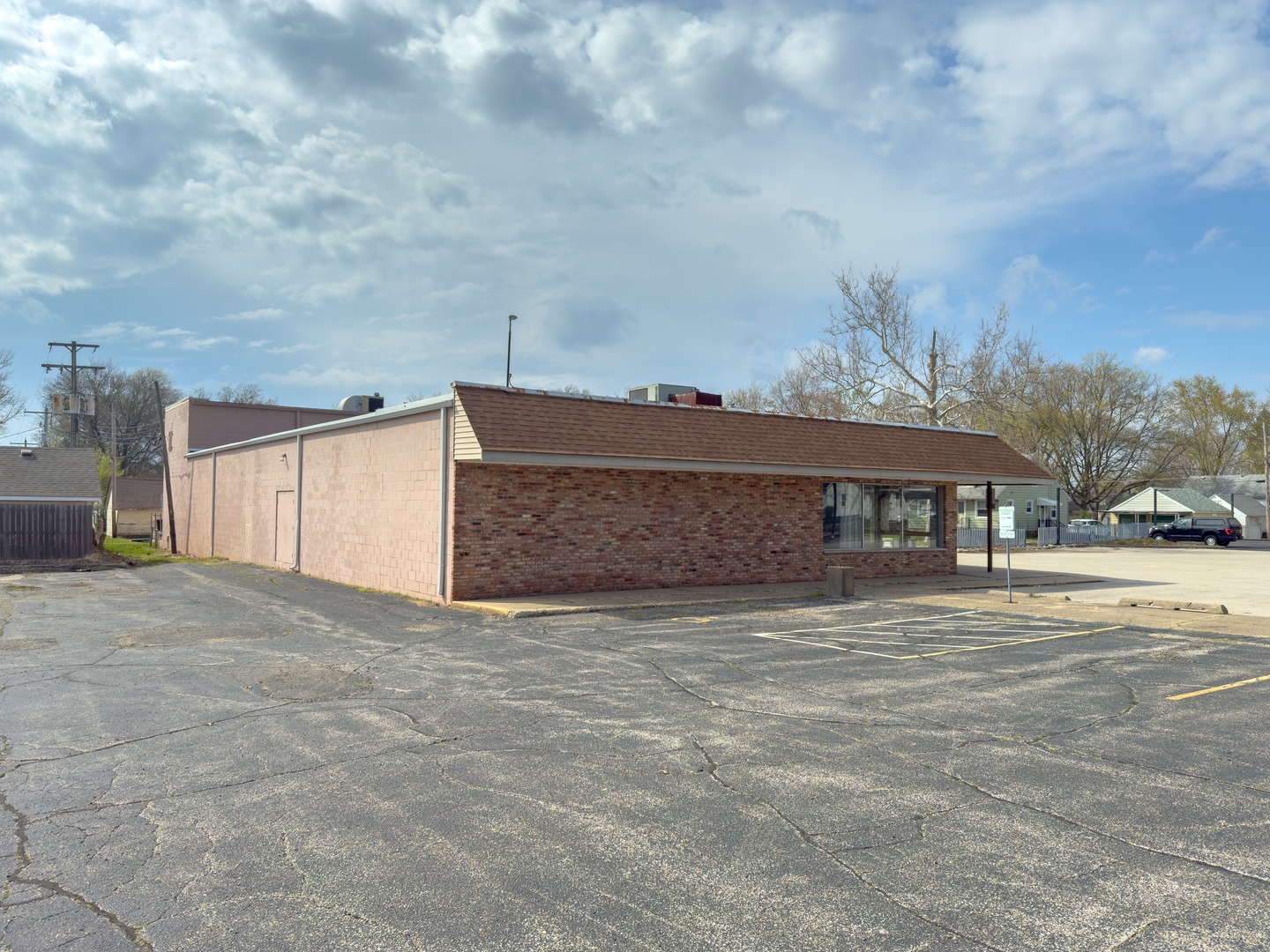 715 N 11th Street Property Photo 4