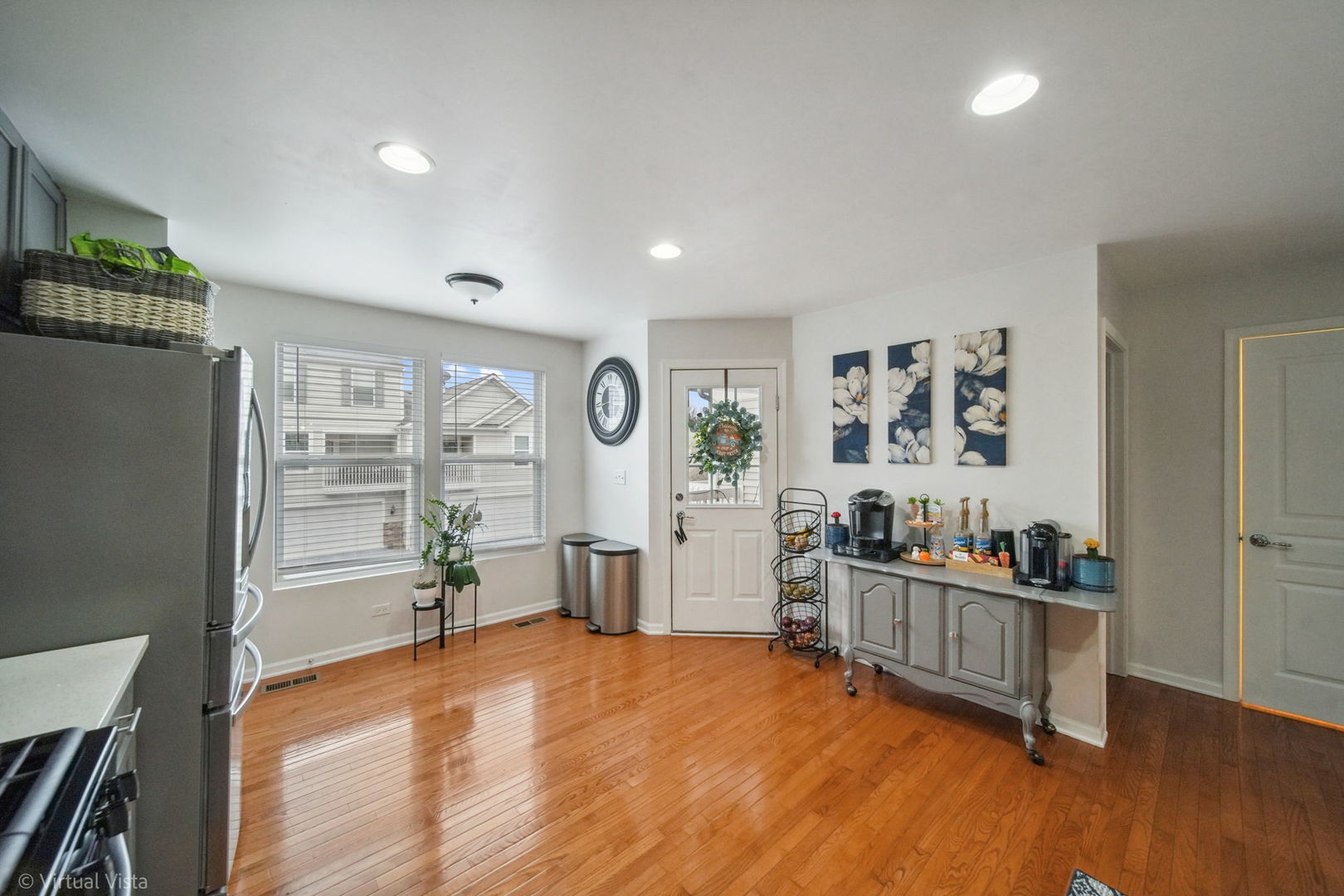 3503 Neubauer Circle Property Photo 17