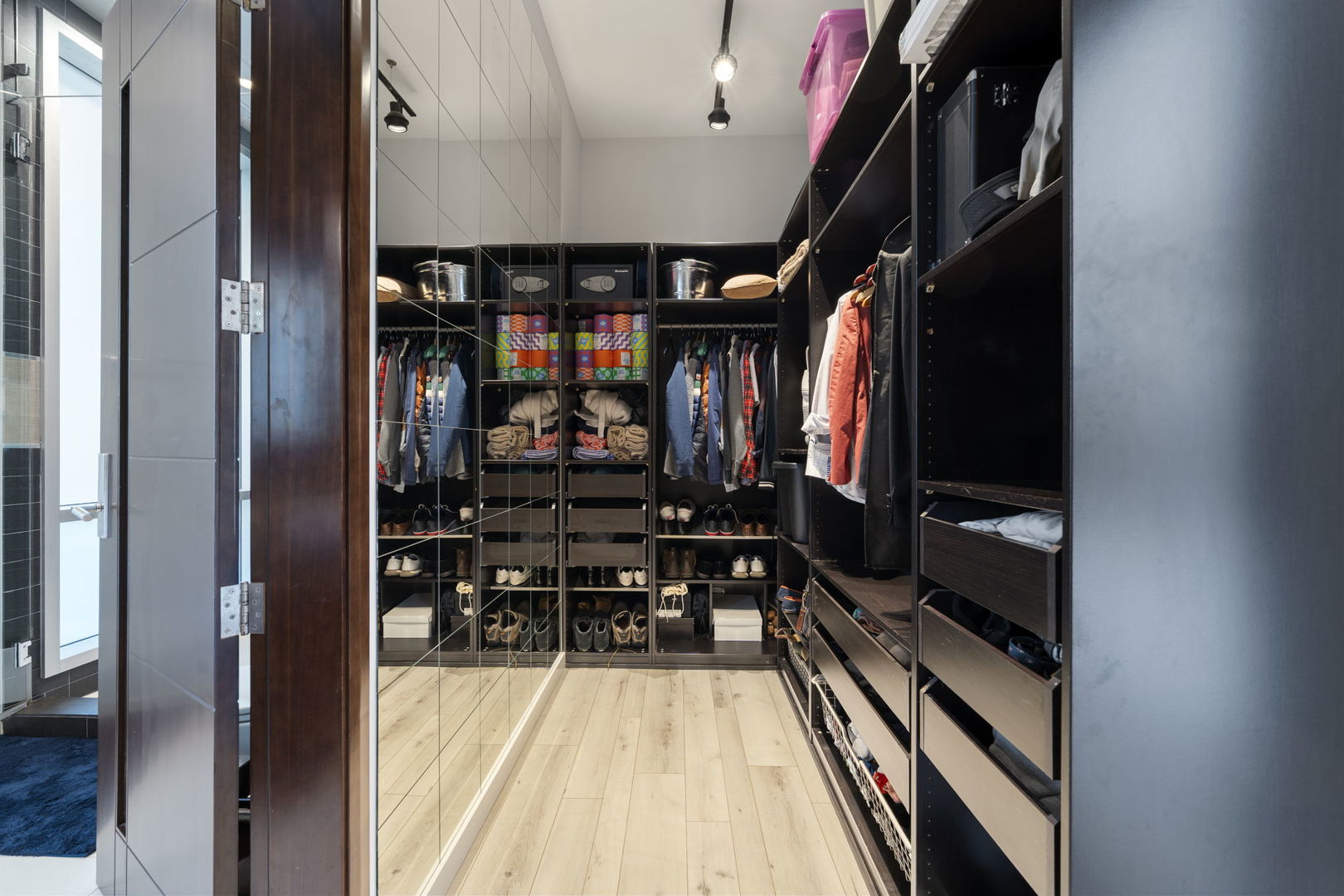 925 N Larrabee Street 4s Property Photo 22