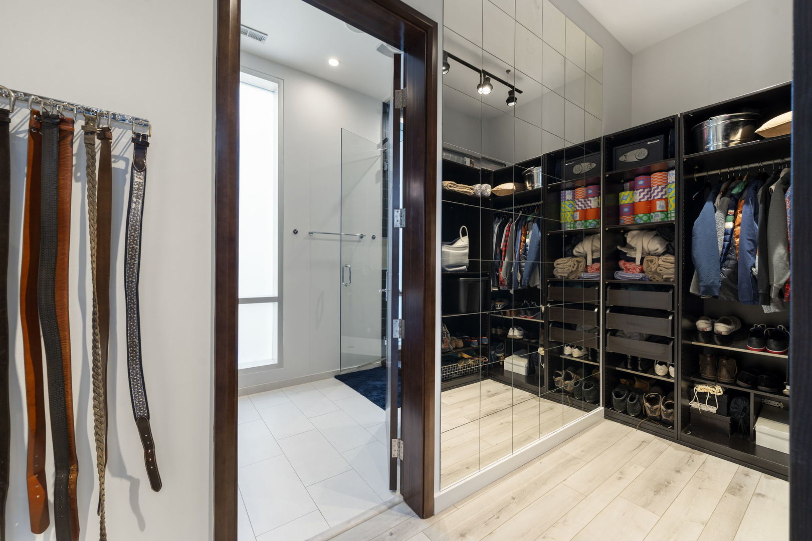 925 N Larrabee Street 4s Property Photo 23