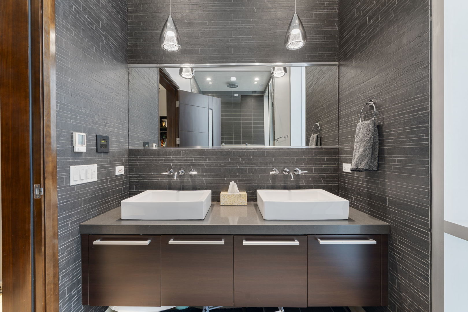 925 N Larrabee Street 4s Property Photo 25