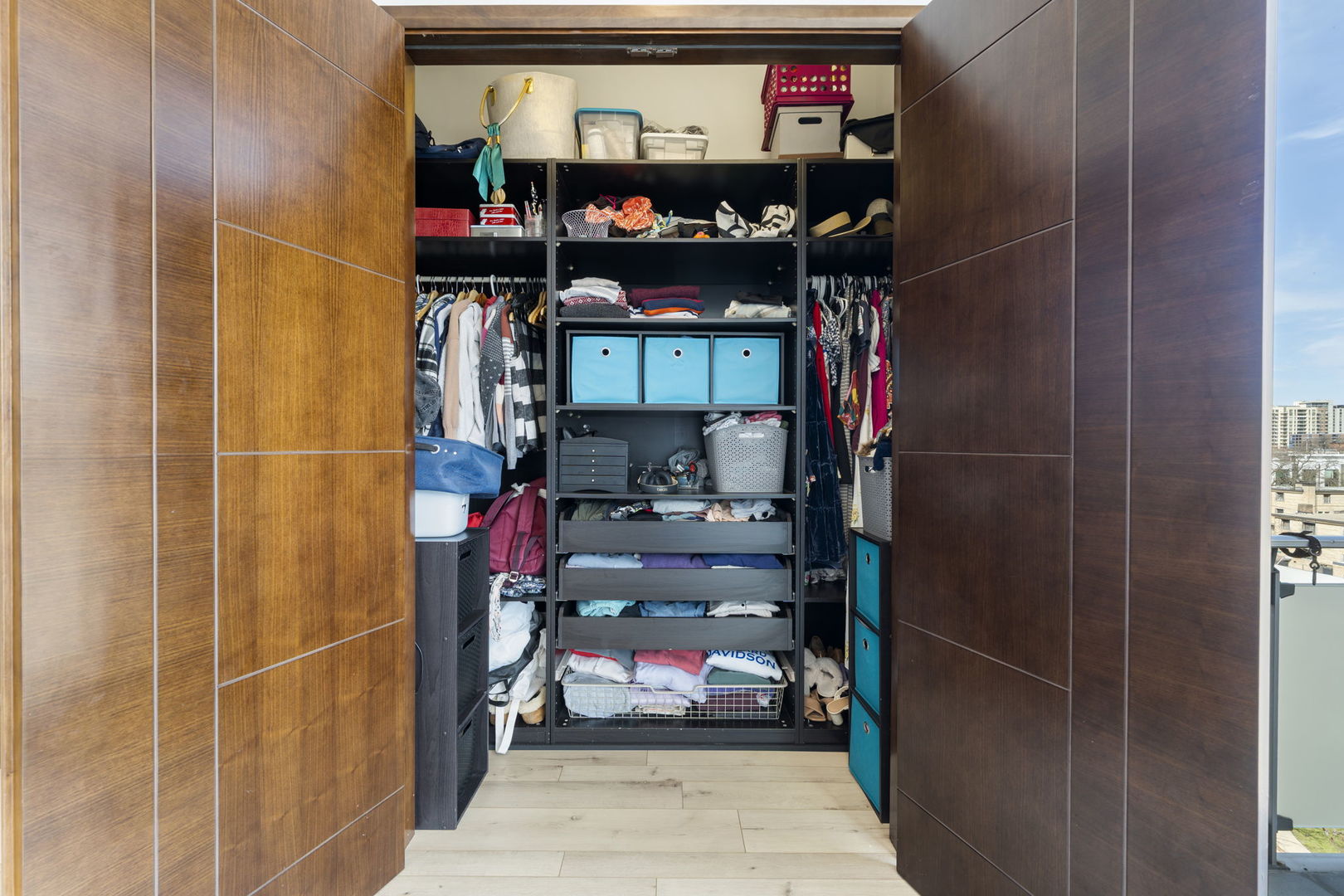 925 N Larrabee Street 4s Property Photo 27