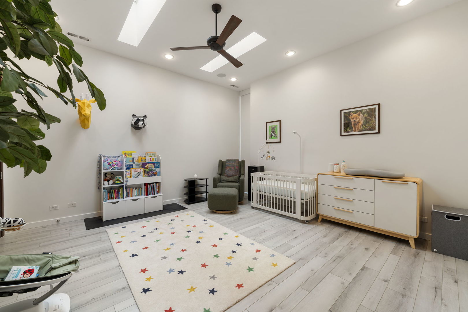 925 N Larrabee Street 4s Property Photo 28