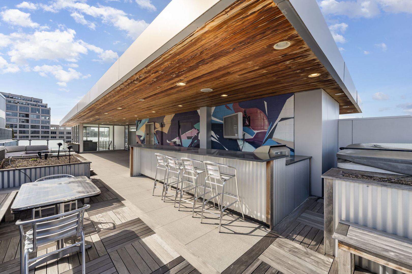 925 N Larrabee Street 4s Property Photo 44