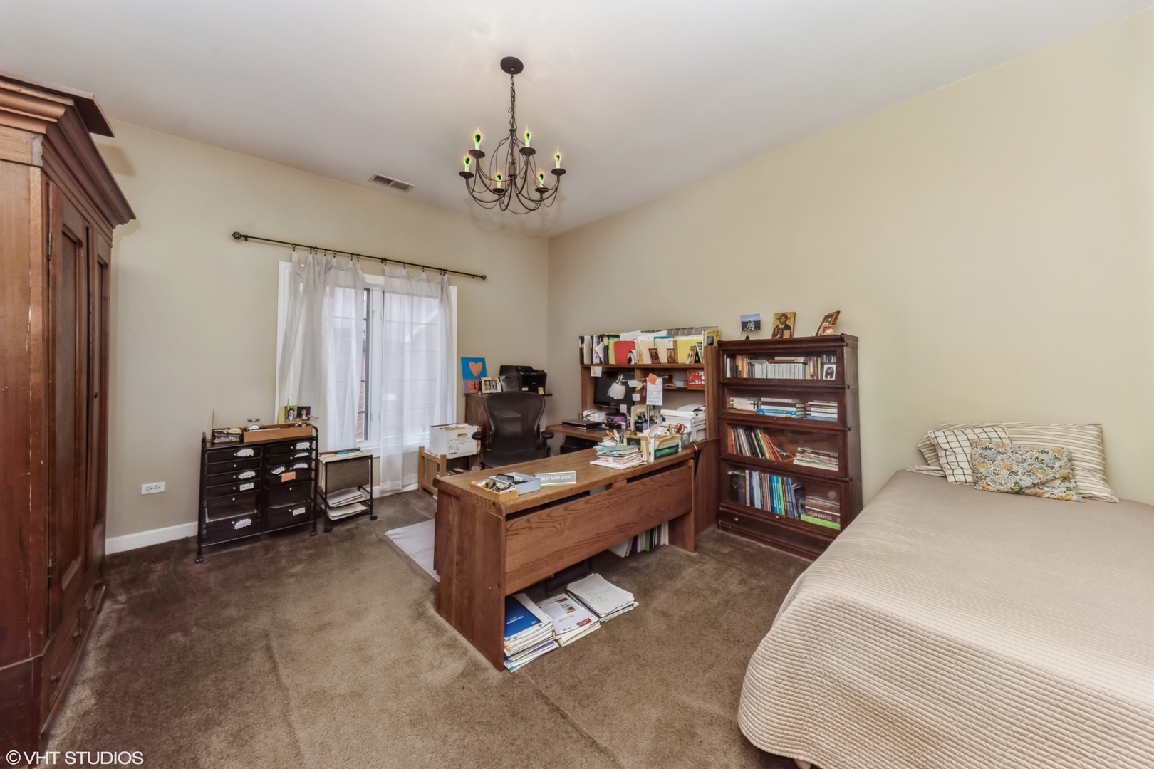 1802 Riverwoods Drive Property Photo 11