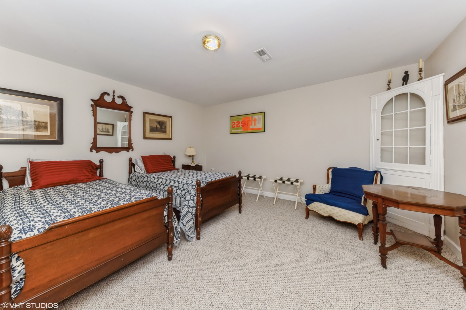 1802 Riverwoods Drive Property Photo 15