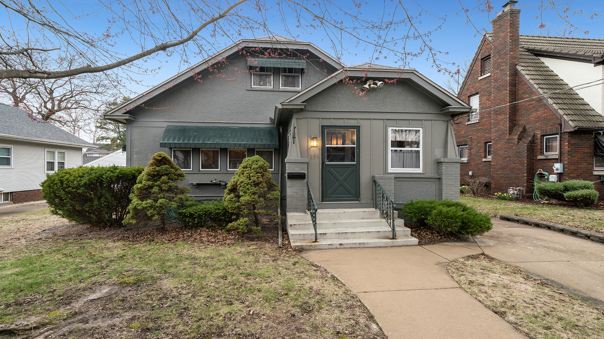 334 Robert Avenue Property Photo