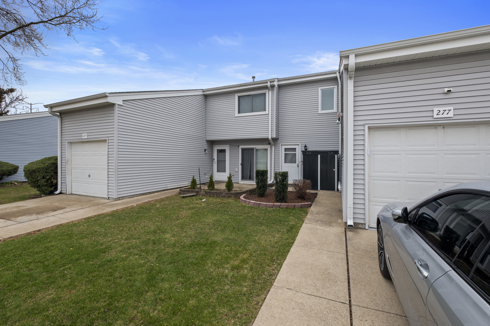 277 E Alpine Drive Property Photo