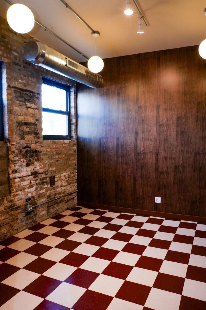 1727 W Grand Avenue 2 Property Photo 3