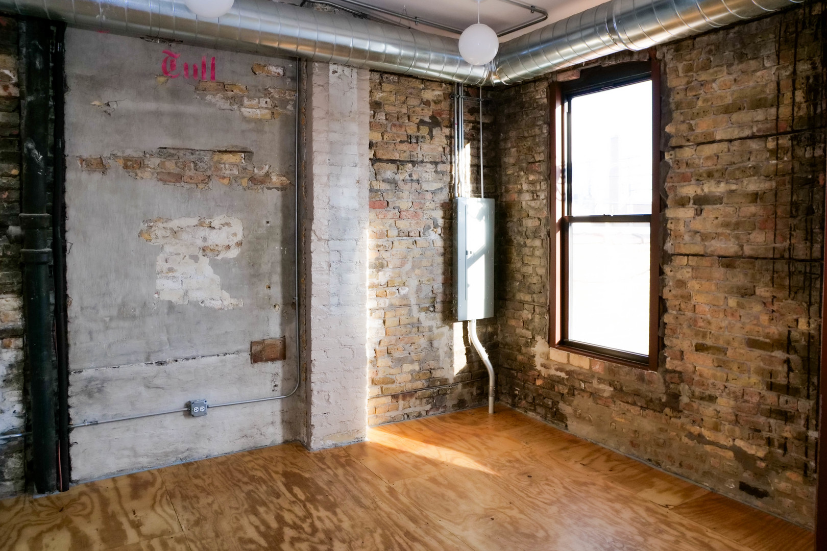 1727 W Grand Avenue 2 Property Photo 6