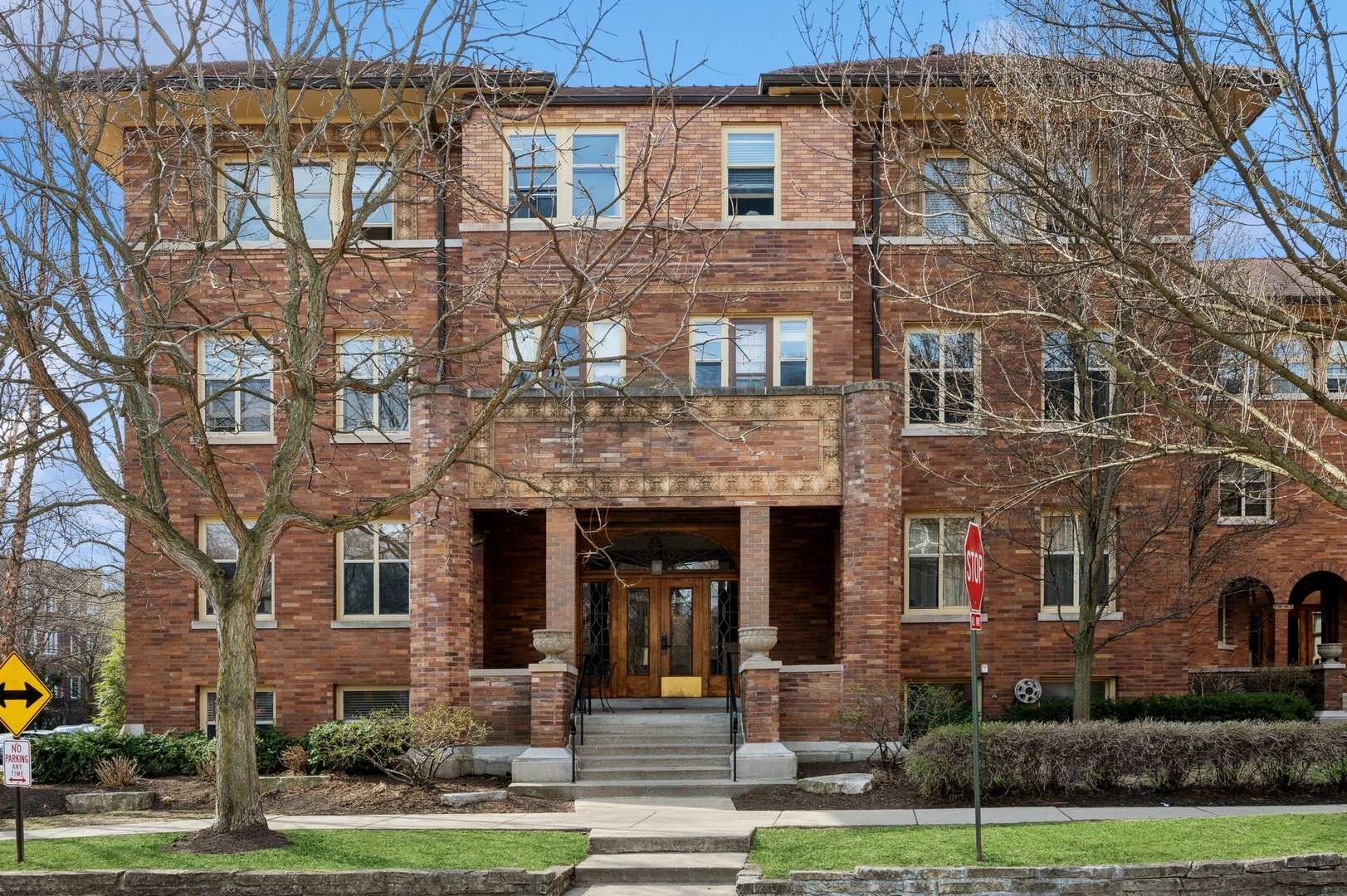 502 Lee Street 3e Property Photo