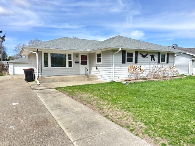 919 Parkside Drive Property Photo