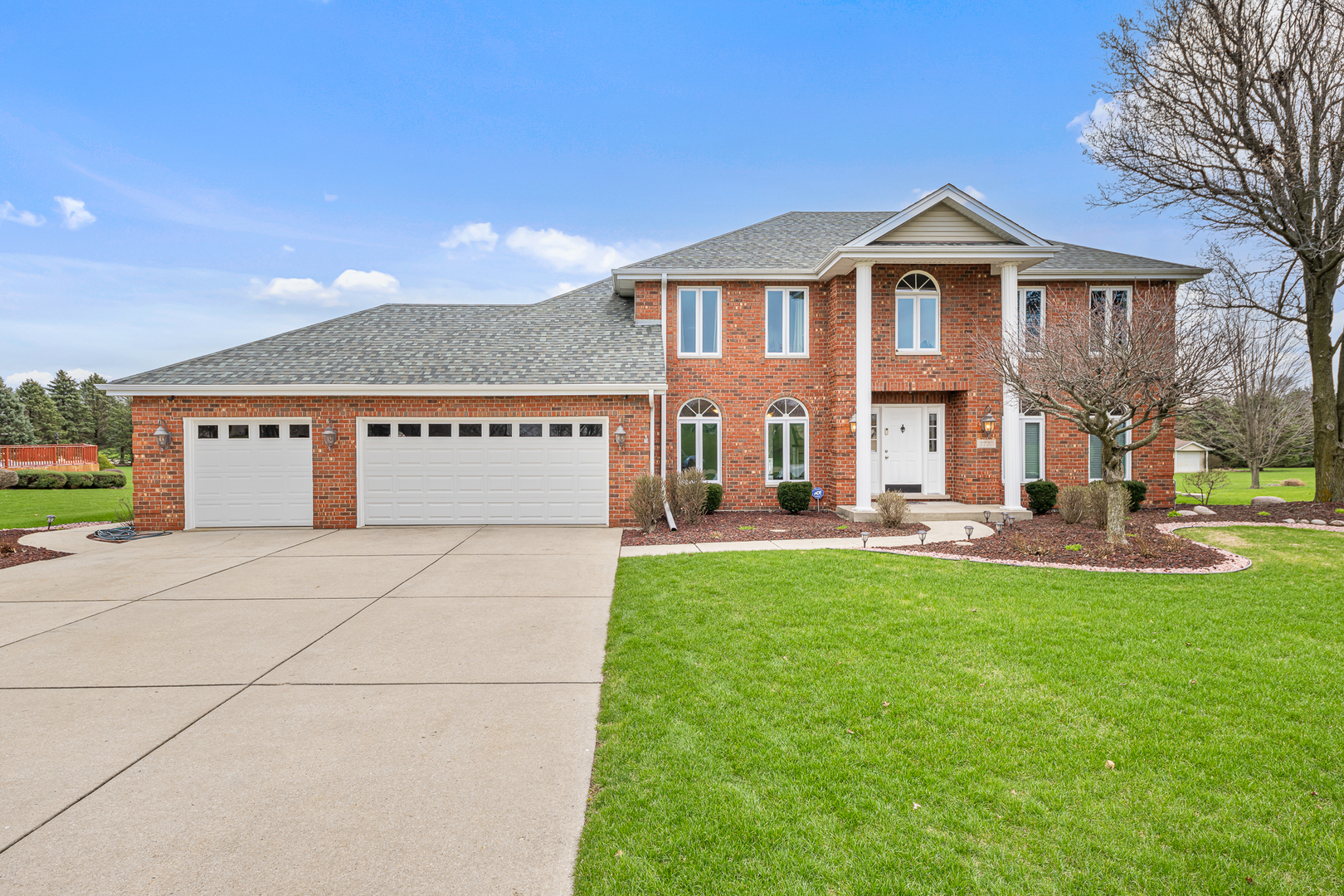 2720 Chessington Drive Property Photo