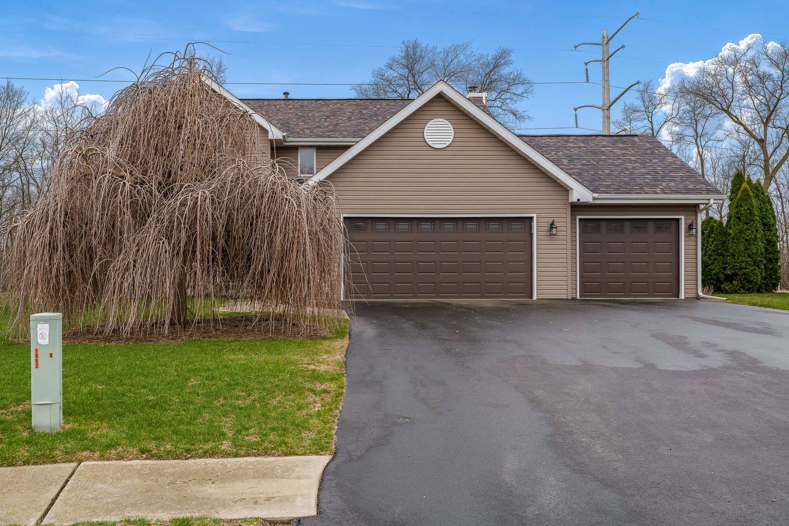 Winnebago High School Real Estate Listings Main Image