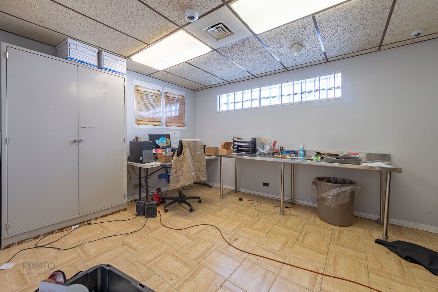 526 N Ashland Avenue Property Photo 3