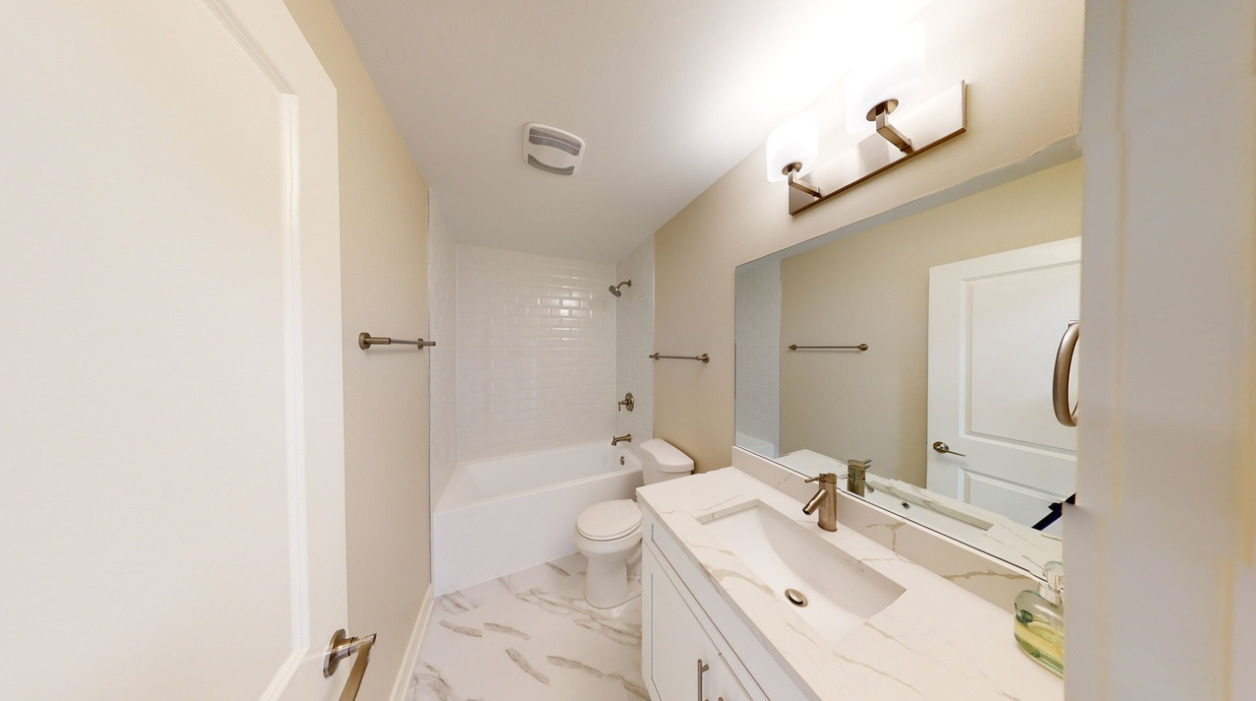 504 Highland Parkway Property Photo 14
