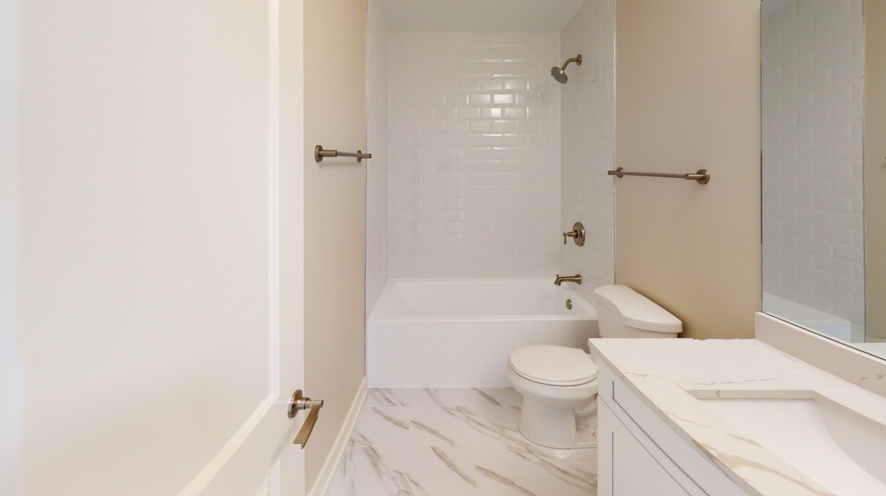 504 Highland Parkway Property Photo 16