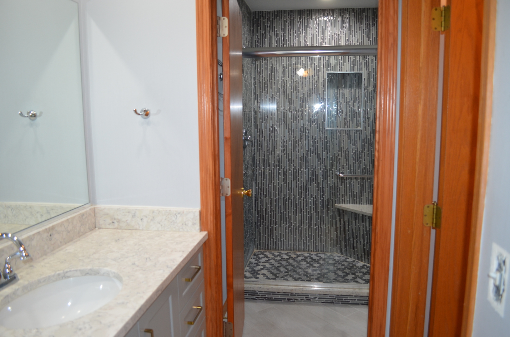 1118 Windsor Drive Property Photo 10