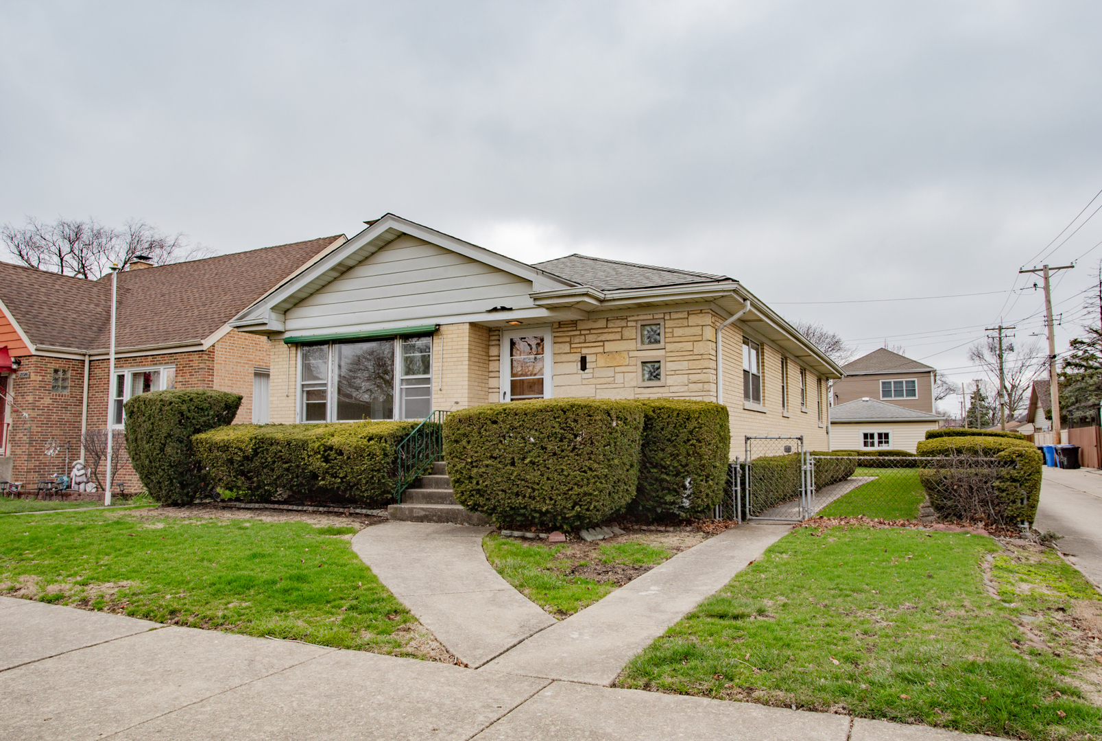 7714 W Fargo Avenue Property Photo
