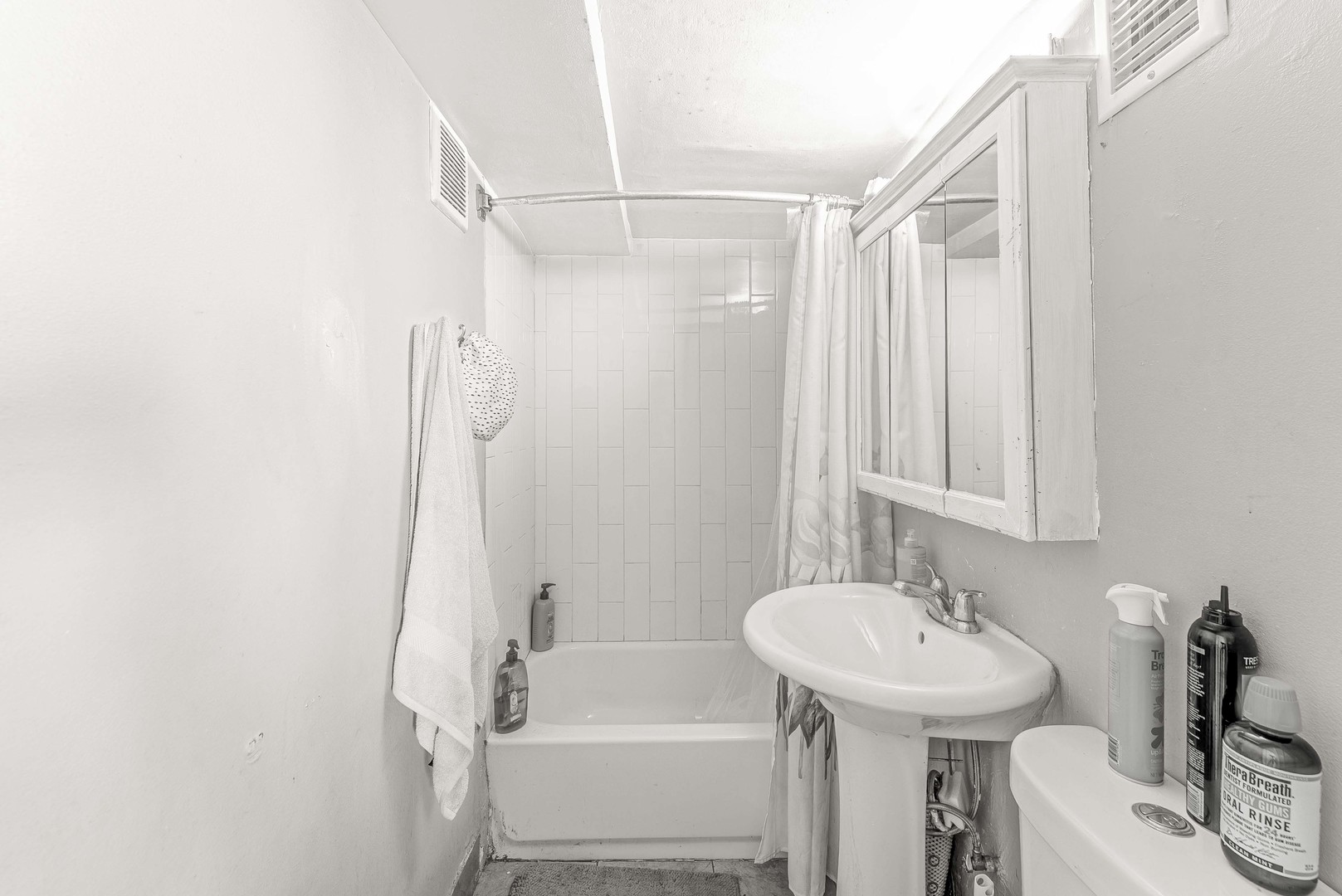 4026 N Kimball Avenue Property Photo 8