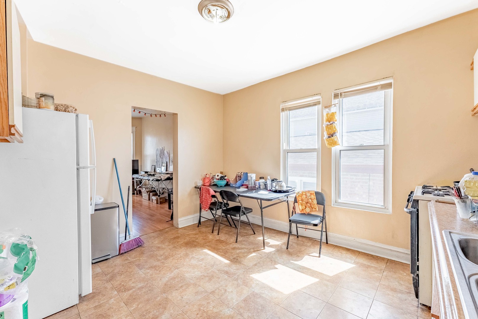 4026 N Kimball Avenue Property Photo 12