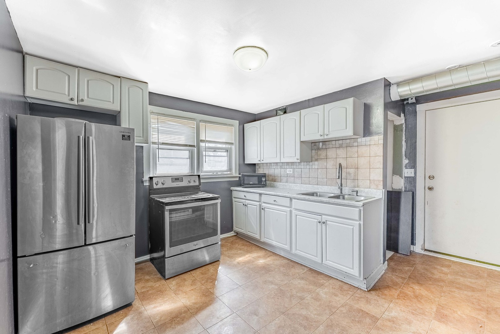 4026 N Kimball Avenue Property Photo 16