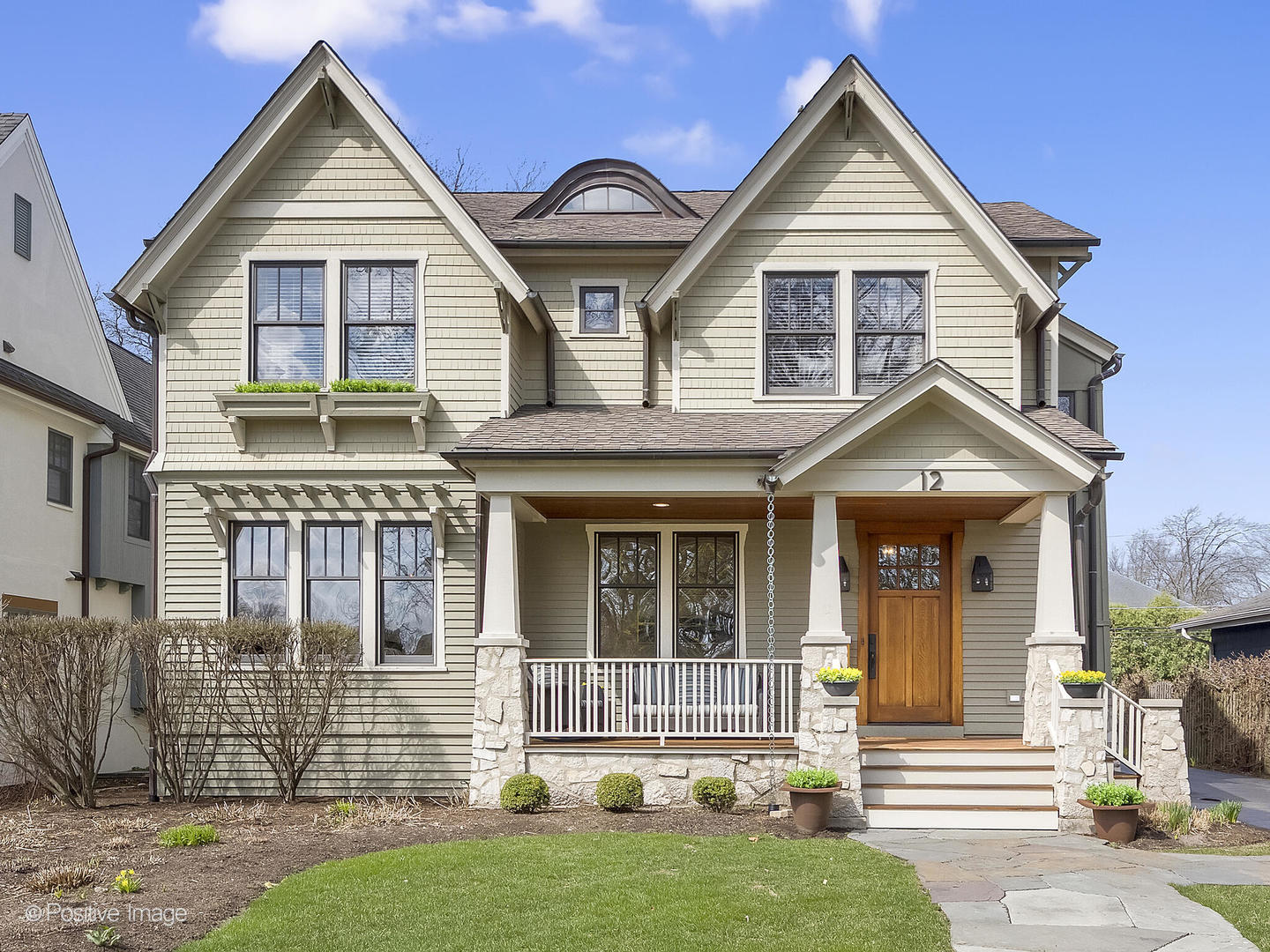 12 Woodstock Avenue Property Photo
