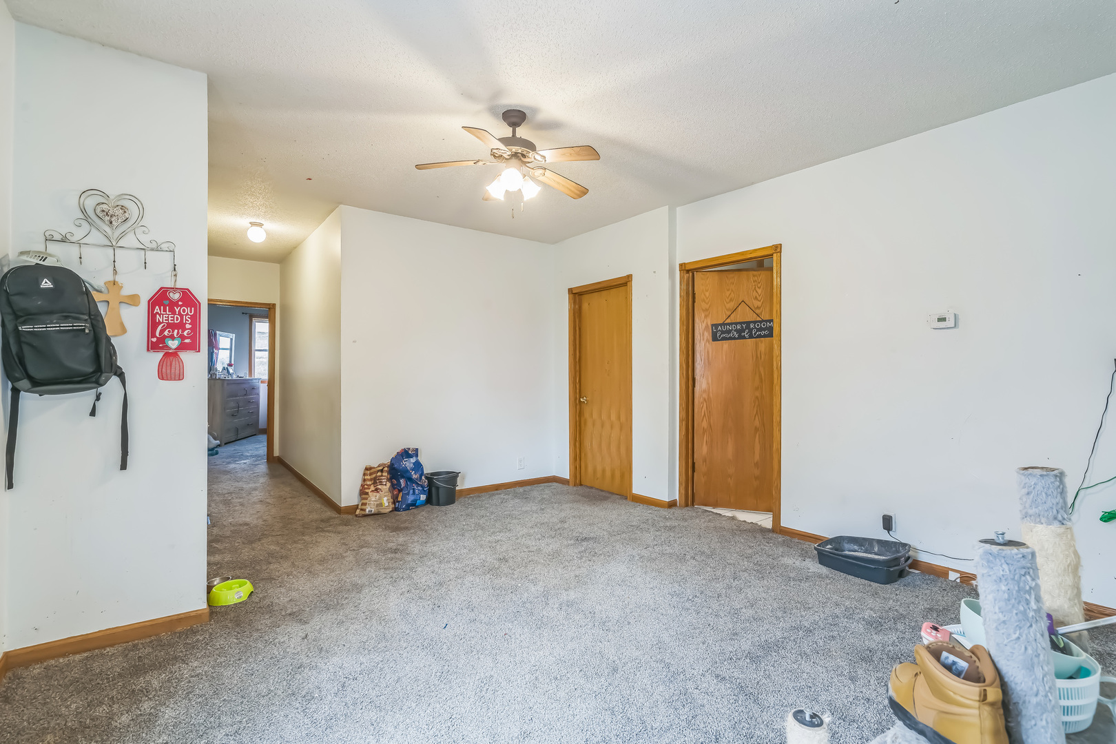 302 E Devlin Street Property Photo 18