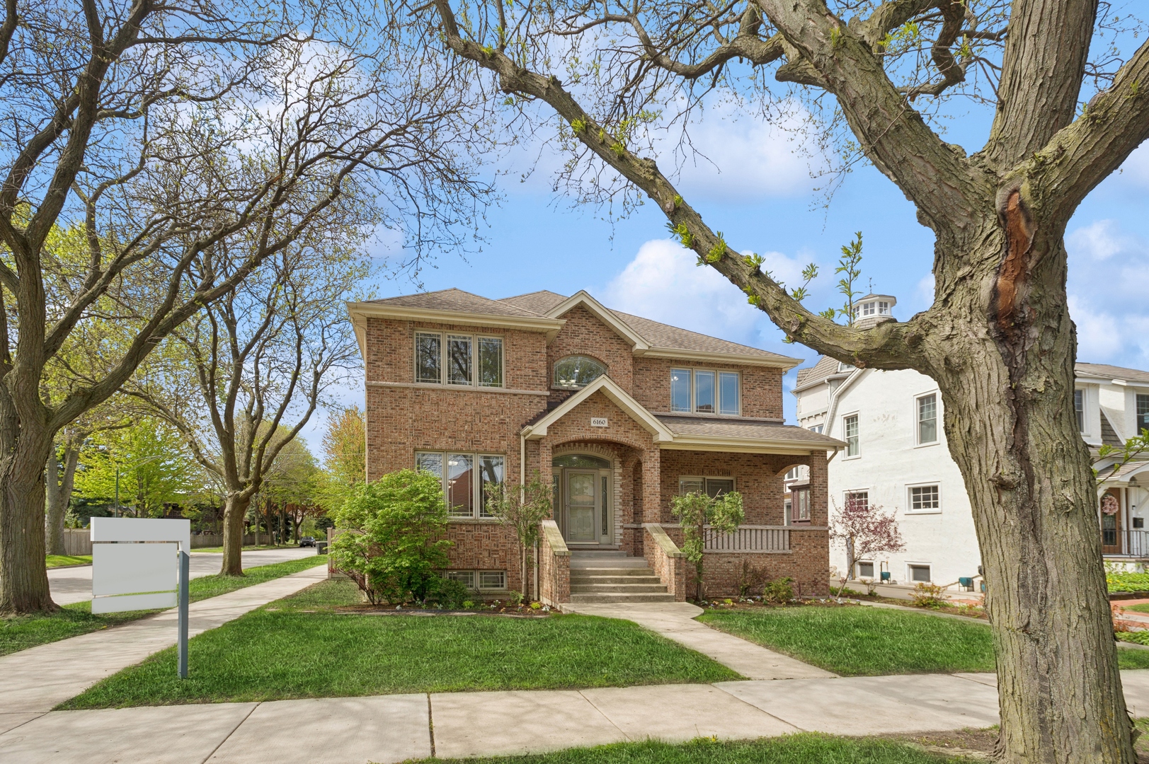 6160 N Nassau Avenue Property Photo