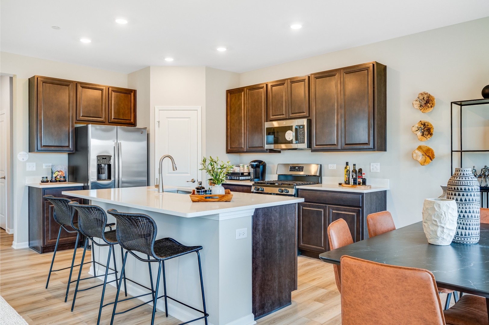 120 Henderson Street Property Photo 7