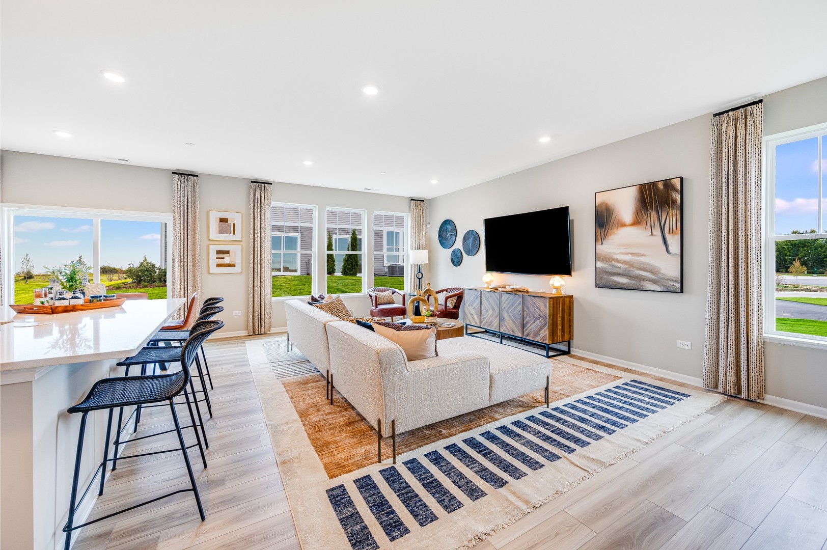 120 Henderson Street Property Photo 9