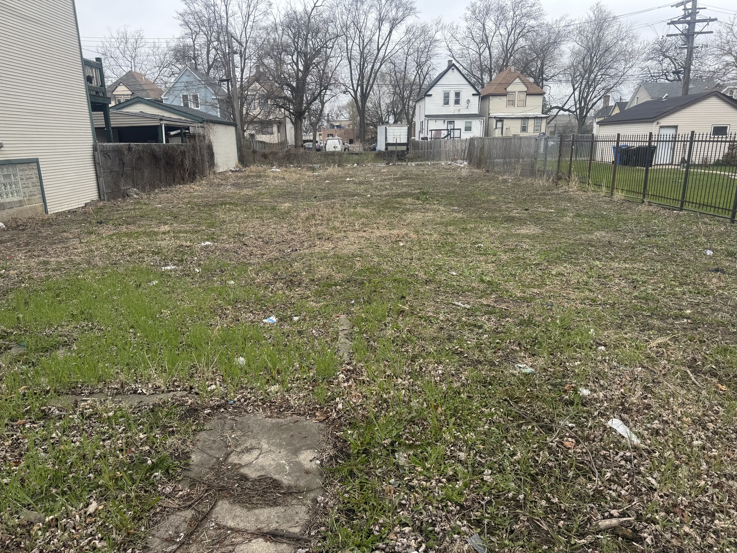 4646 W Ohio Street Property Photo 2