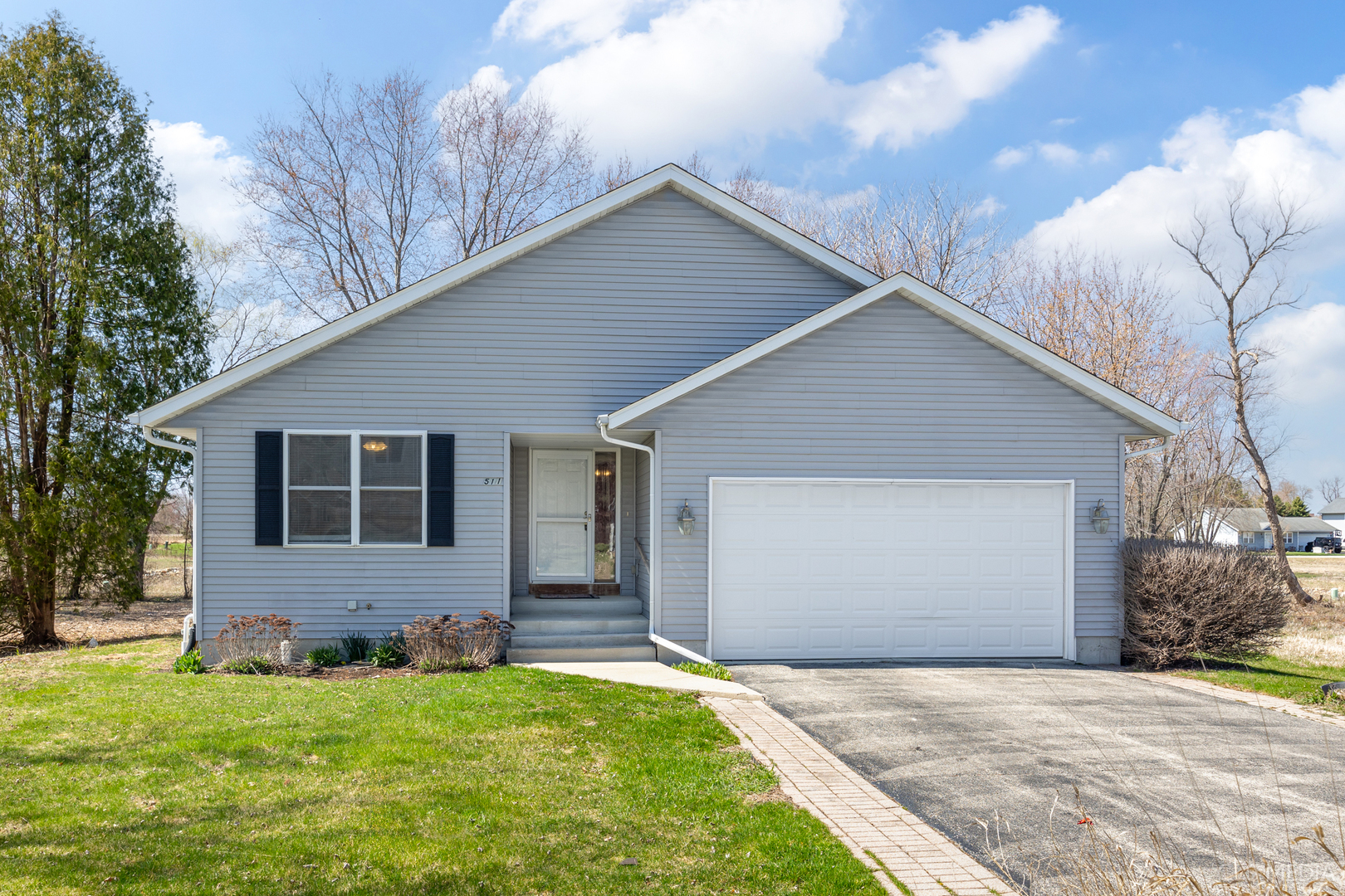 511 Constitution Drive Property Photo