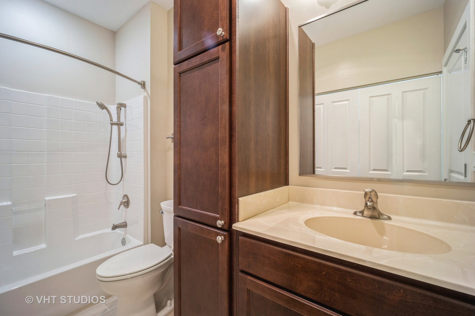 2150 Founders Drive 247 Property Photo 8