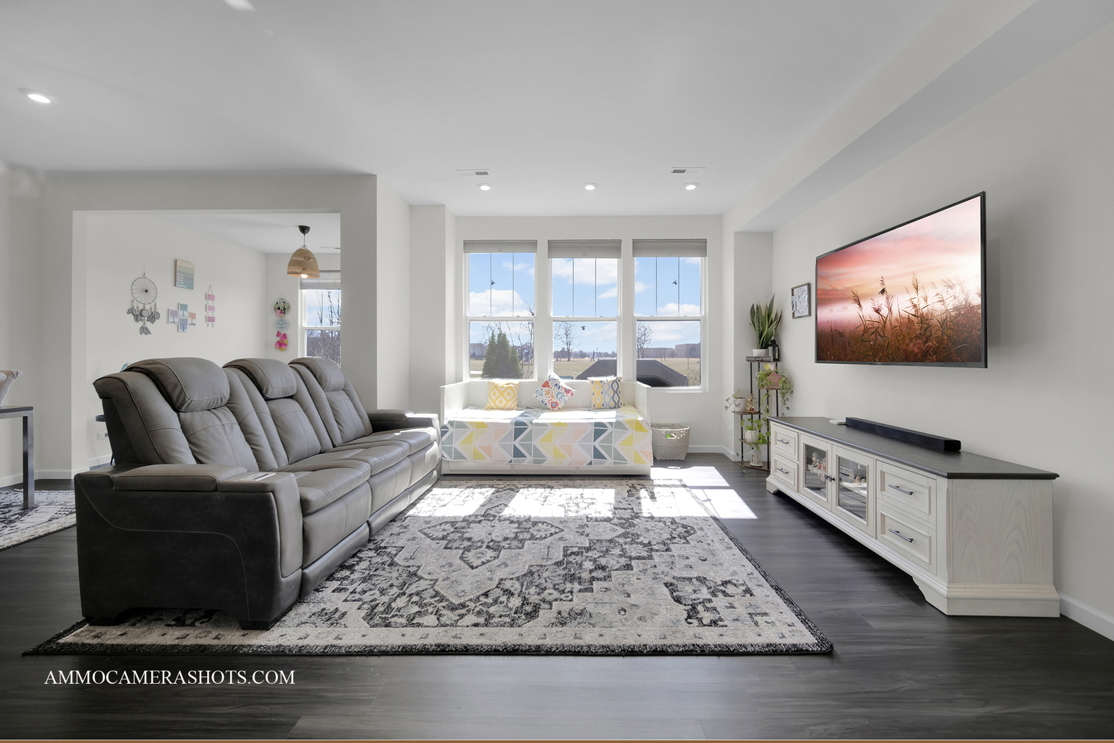 587 Watercress Drive Property Photo 10